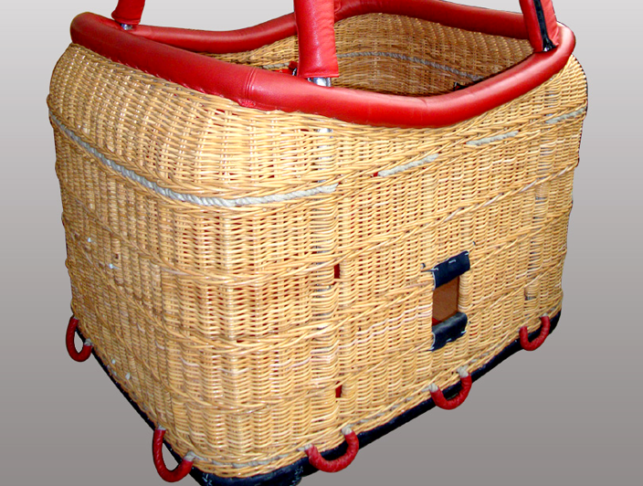 Aristocrat Basket - Woven Floor