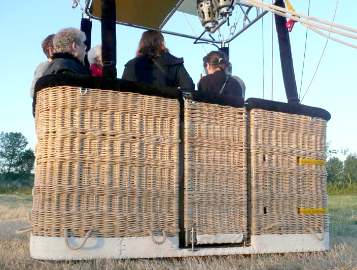 Easy Access - Solid Floor