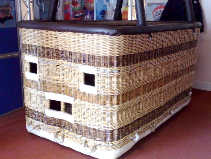 Single 'T' Partition - Woven Floor