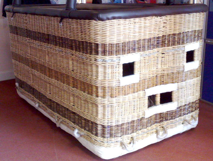 Single 'T' Partition - Woven Floor